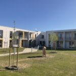 Vous souhaitez passer votre retraite en touré tout en restant à Tarbes ? Rien de mieux que les jardins de Laloubère !