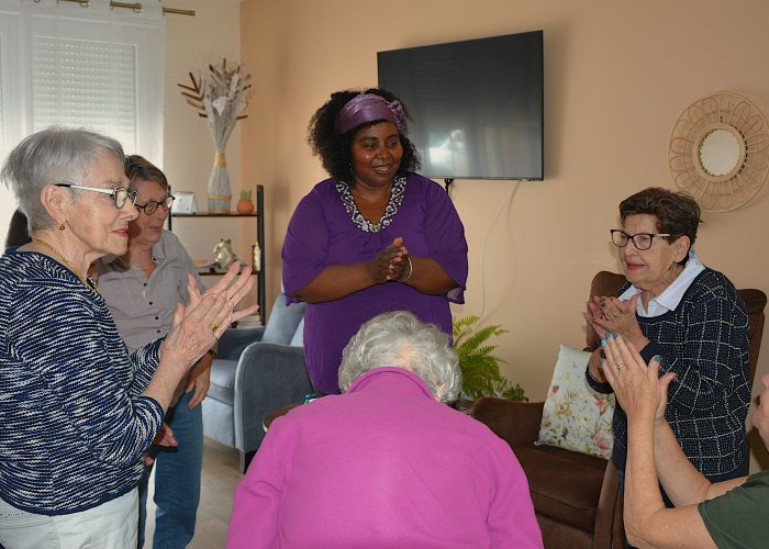 Nos habitats partagés pour seniors, vous propose un programme d'animations adapté aux personnes âgées.